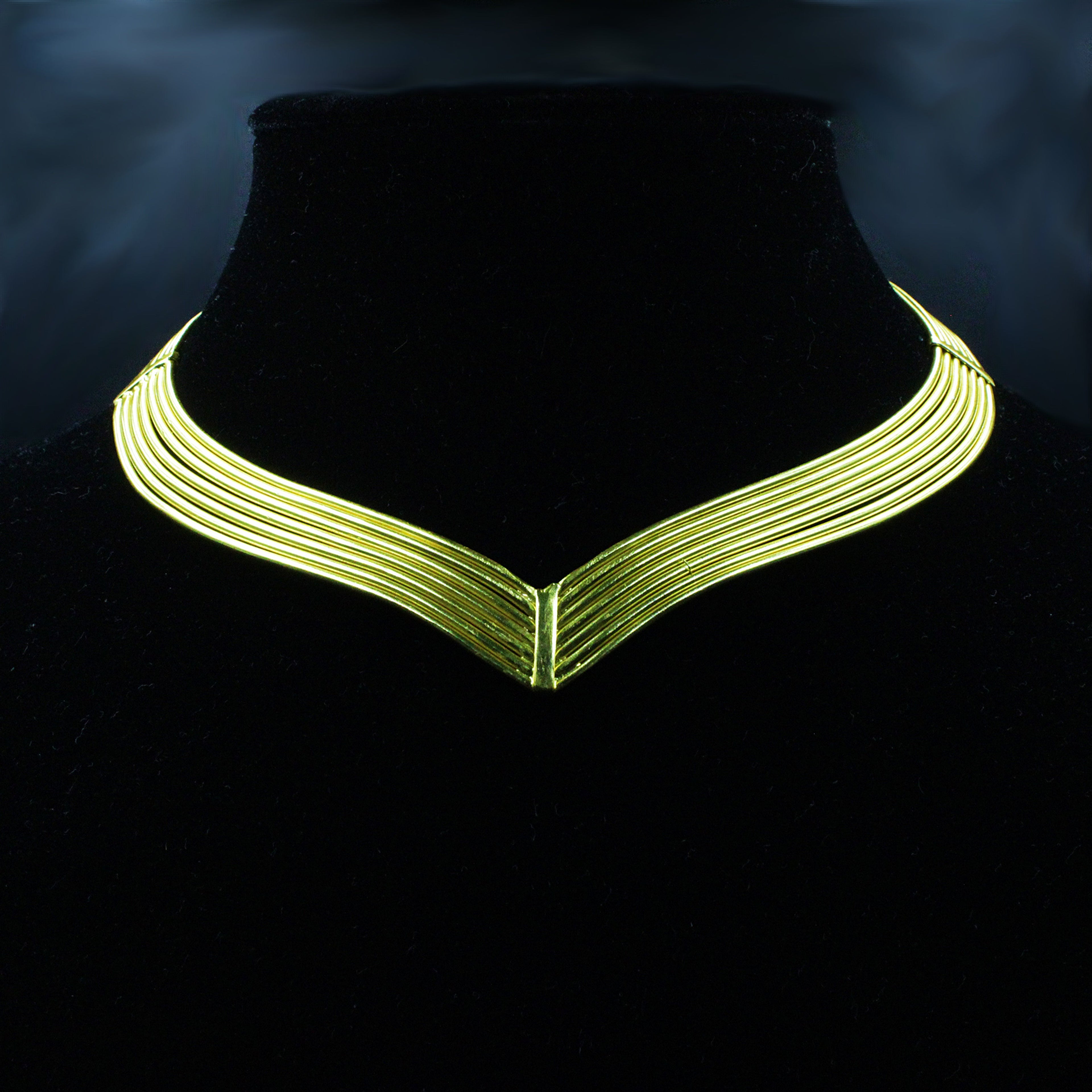 Gold plated choker VALQUIRIA-1